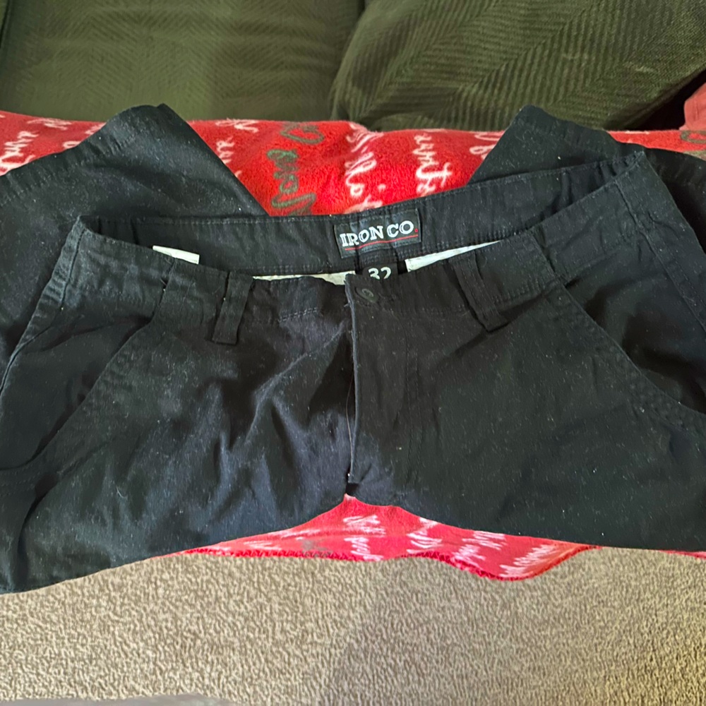 Used Condition Iron Co cargo shorts in black